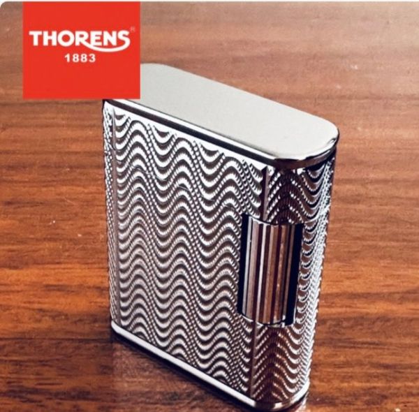 Газовая Зажигалка Thorens с Волнистым Гравированием Серебристая