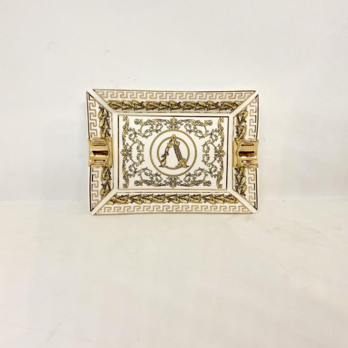 Эксклюзивная Декоративная Попеленка в Стили Luxury Gold