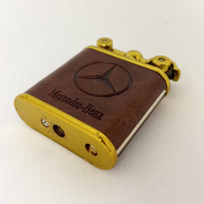 Элегантная Газовая Зажигалка Mercedes-Benz в Кожаном Корпусе
