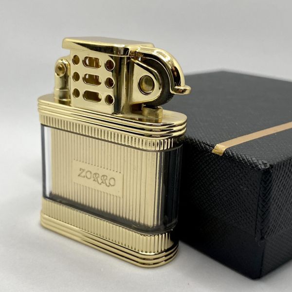 Бензинова запальничка Zorro "Retro Gold"