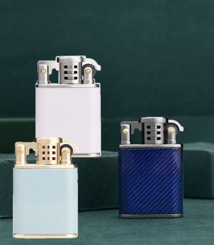 Винтажная бензиновая зажигалка Chief белый глянцевый корпус
