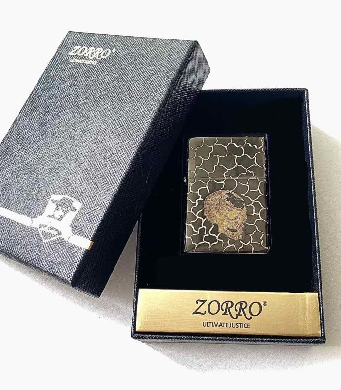Бензиновая зажигалка Zorro «Череп» в фирменной подарочной коробке