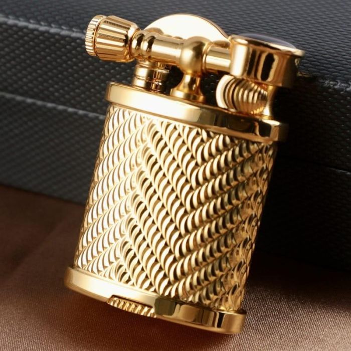 Эксклюзивная Бензиновая зажигалка Koji Золотистая в фирменной подарочной упаковке