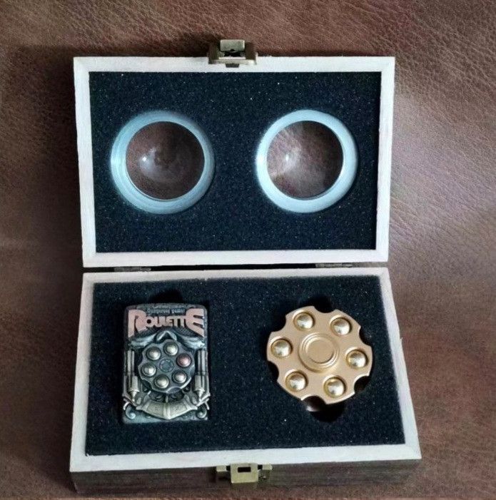 Подарочная эксклюзивная бензиновая зажигалка Zippo