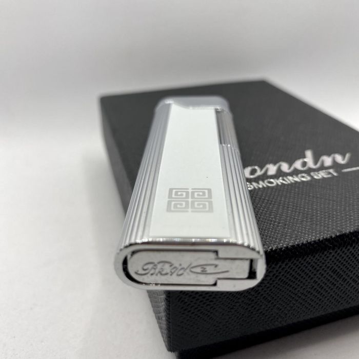 Газовая зажигалка BONDN "Silver Striker"