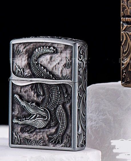 Бензиновая зажигалка Zorro «Crocodile Antique Copper» Античное серебро