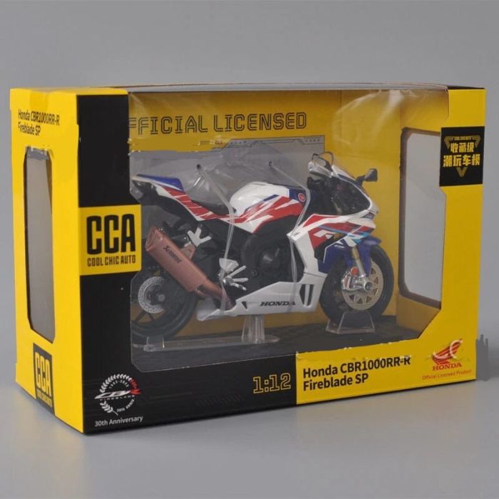 Коллекционная модель мотоцикла Honda CBR1000RR-R Fireblade SP (30th Anniversary)