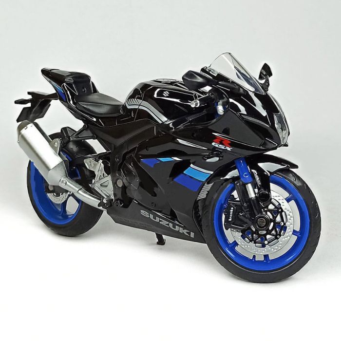 Коллекционная масштабная модель мотоцикла Suzuki GSX-R1000 (1:12) от CCA