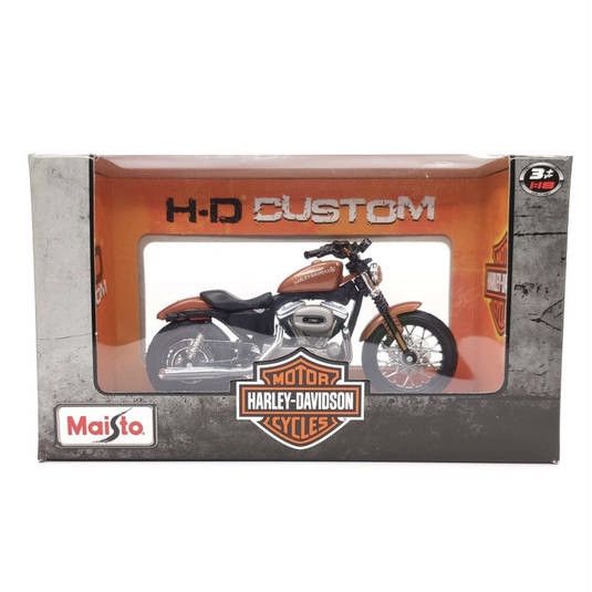 Коллекционная модель мотоцикла Maisto Harley-Davidson 2007 XL 1200N Nightster (1:18)