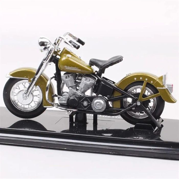 Коллекционная модель мотоцикла Harley-Davidson 1953 74FL Hydra-Glide (1:18) от Maisto