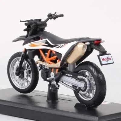 Коллекционная модель мотоцикла KTM 690 SMC R (Масштаб 1:18) от Maisto