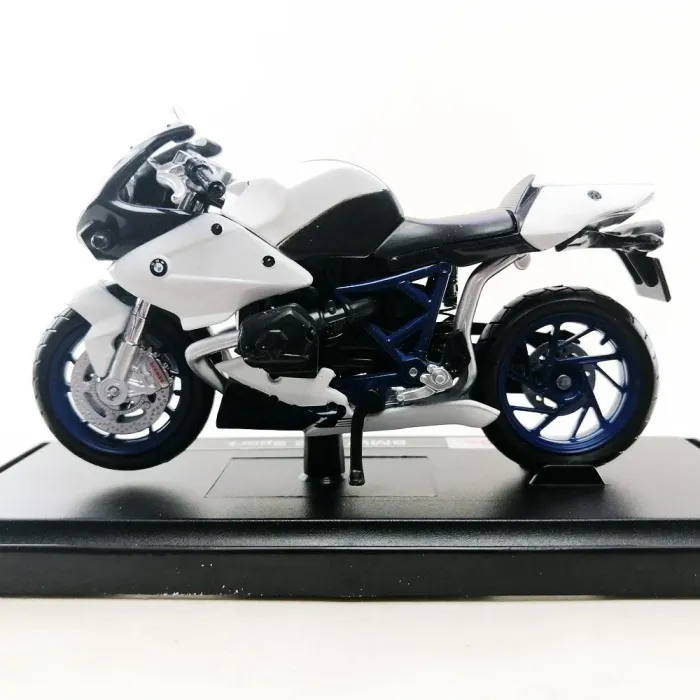 Коллекционная модель мотоцикла Maisto BMW HP2 Sport (1:18)