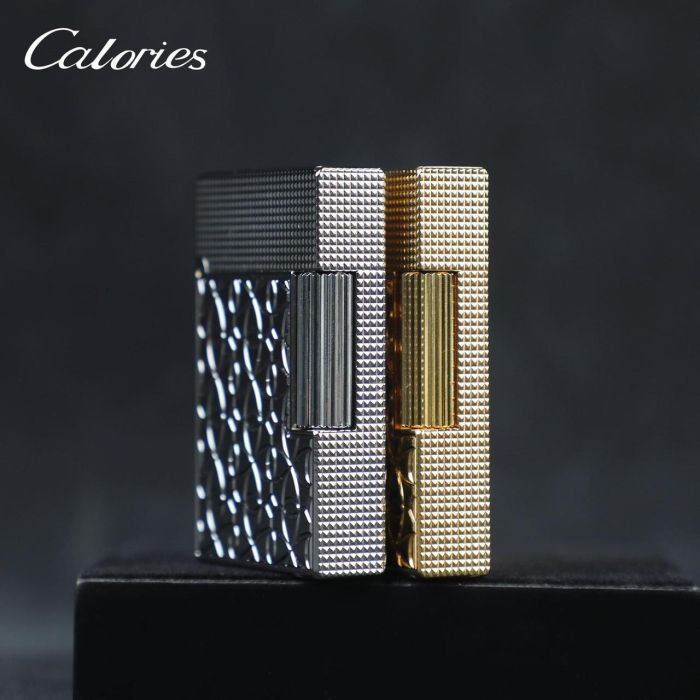Элитная газовая зажигалка Calories в серебристом корпусе с уникальной художественной гравировкой