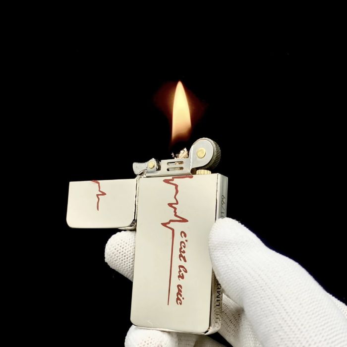 Эксклюзивная бензиновая зажигалка ZORRO «C'est la vie»( «Такая жизнь») Limited Edition