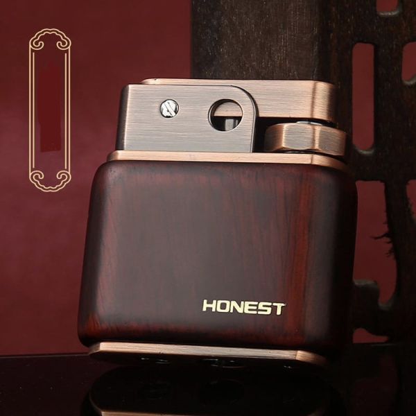 Элитная бензиновая зажигалка Honest со вставкой из натурального дерева света вишня