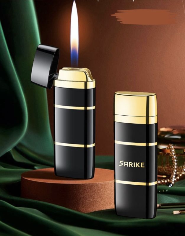 Элегантная газовая кремниевая зажигалка Sarike - глянцевый черный корпус с золотыми акцентами
